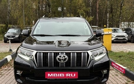 Toyota Land Cruiser Prado 150 рестайлинг 2, 2019 год, 4 950 000 рублей, 3 фотография