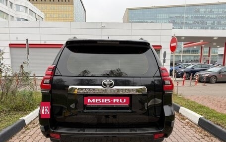 Toyota Land Cruiser Prado 150 рестайлинг 2, 2019 год, 4 950 000 рублей, 15 фотография
