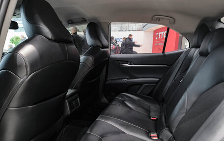 Toyota Camry, 2021 год, 2 750 000 рублей, 12 фотография