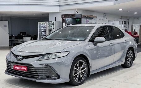 Toyota Camry, 2021 год, 2 750 000 рублей, 1 фотография