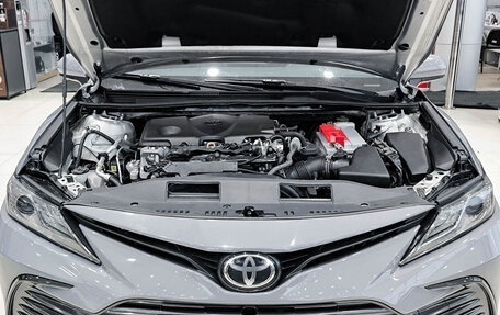 Toyota Camry, 2021 год, 2 750 000 рублей, 9 фотография