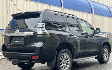 Toyota Land Cruiser Prado 150 рестайлинг 2, 2016 год, 4 200 000 рублей, 6 фотография