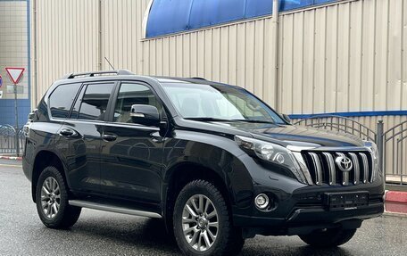Toyota Land Cruiser Prado 150 рестайлинг 2, 2016 год, 4 200 000 рублей, 7 фотография