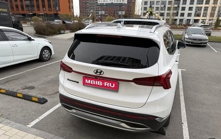 Hyundai Santa Fe IV, 2022 год, 4 000 000 рублей, 1 фотография