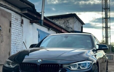 BMW 3 серия, 2017 год, 2 450 000 рублей, 1 фотография