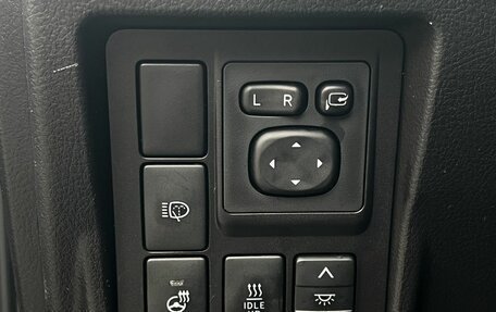 Toyota Land Cruiser Prado 150 рестайлинг 2, 2016 год, 4 200 000 рублей, 12 фотография