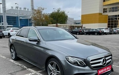 Mercedes-Benz E-Класс, 2018 год, 3 900 000 рублей, 1 фотография