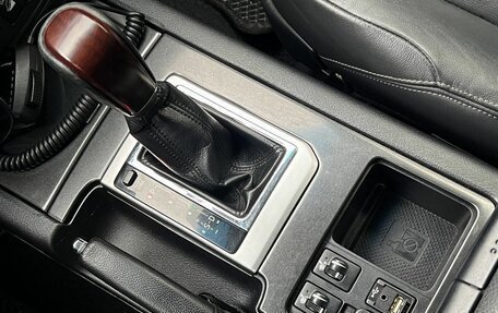 Toyota Land Cruiser Prado 150 рестайлинг 2, 2016 год, 4 200 000 рублей, 23 фотография