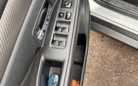 Mitsubishi Outlander III рестайлинг 3, 2014 год, 1 400 000 рублей, 15 фотография