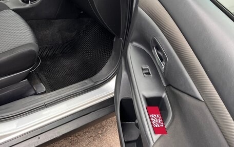 Mitsubishi Outlander III рестайлинг 3, 2014 год, 1 400 000 рублей, 10 фотография