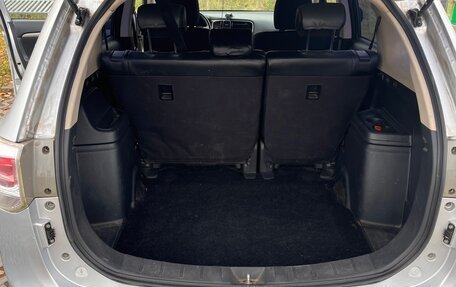 Mitsubishi Outlander III рестайлинг 3, 2014 год, 1 400 000 рублей, 23 фотография