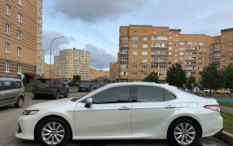 Toyota Camry, 2019 год, 2 350 000 рублей, 10 фотография