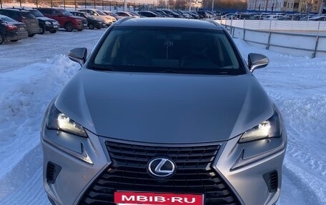 Lexus NX I, 2017 год, 3 710 000 рублей, 7 фотография