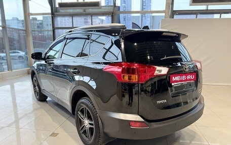 Toyota RAV4, 2015 год, 1 770 000 рублей, 3 фотография