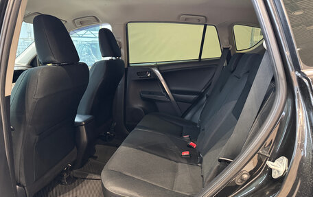 Toyota RAV4, 2015 год, 1 770 000 рублей, 23 фотография