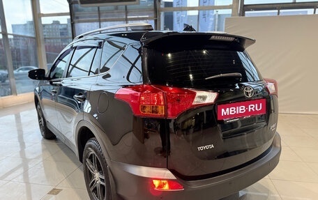 Toyota RAV4, 2015 год, 1 770 000 рублей, 28 фотография