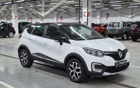 Renault Kaptur I рестайлинг, 2017 год, 1 533 000 рублей, 3 фотография
