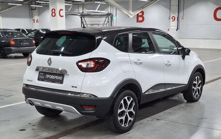 Renault Kaptur I рестайлинг, 2017 год, 1 533 000 рублей, 5 фотография
