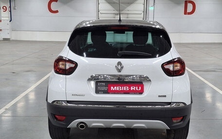 Renault Kaptur I рестайлинг, 2017 год, 1 533 000 рублей, 6 фотография