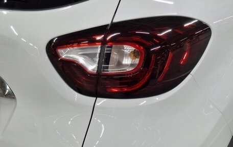 Renault Kaptur I рестайлинг, 2017 год, 1 533 000 рублей, 9 фотография