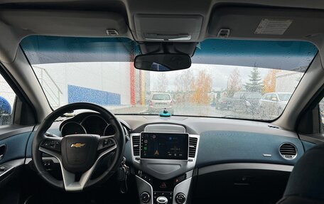 Chevrolet Cruze II, 2011 год, 590 000 рублей, 5 фотография