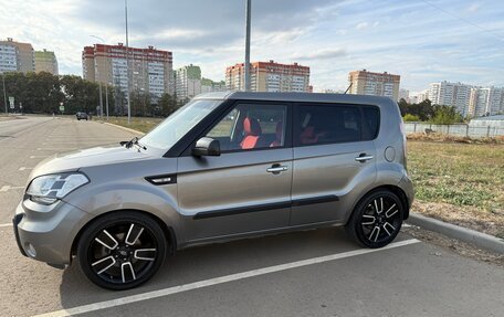 KIA Soul I рестайлинг, 2010 год, 750 000 рублей, 3 фотография