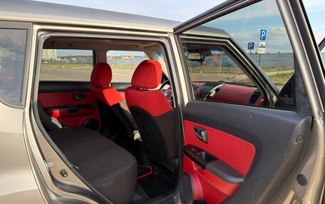 KIA Soul I рестайлинг, 2010 год, 750 000 рублей, 7 фотография