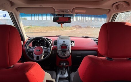 KIA Soul I рестайлинг, 2010 год, 750 000 рублей, 10 фотография