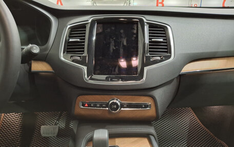 Volvo XC90 II рестайлинг, 2023 год, 5 800 000 рублей, 15 фотография