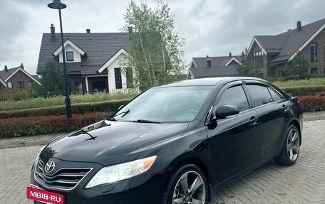 Toyota Camry, 2010 год, 1 155 000 рублей, 3 фотография