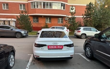 Audi A4, 2018 год, 2 100 000 рублей, 4 фотография