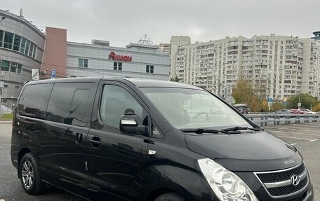 Hyundai Grand Starex Grand Starex I рестайлинг 2, 2011 год, 1 700 000 рублей, 4 фотография