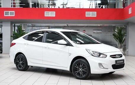 Hyundai Solaris II рестайлинг, 2012 год, 799 000 рублей, 2 фотография