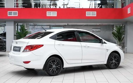 Hyundai Solaris II рестайлинг, 2012 год, 799 000 рублей, 3 фотография