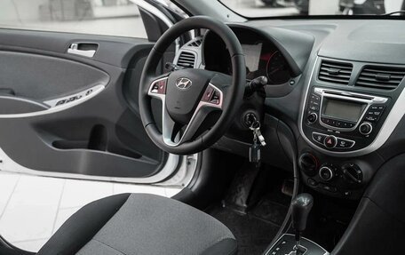 Hyundai Solaris II рестайлинг, 2012 год, 799 000 рублей, 11 фотография