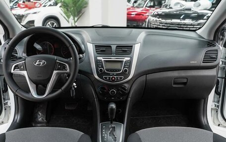 Hyundai Solaris II рестайлинг, 2012 год, 799 000 рублей, 8 фотография