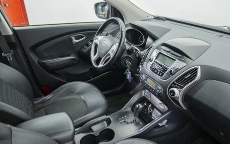 Hyundai ix35 I рестайлинг, 2013 год, 1 529 000 рублей, 28 фотография