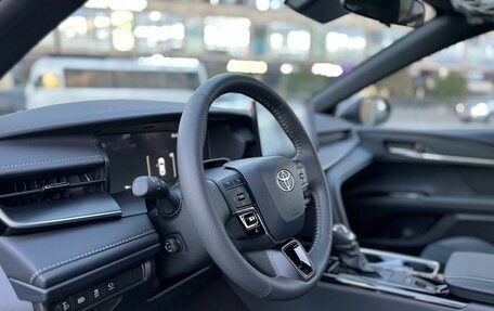 Toyota Camry, 2025 год, 4 750 000 рублей, 10 фотография