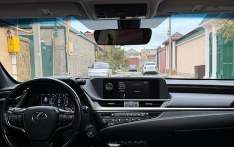 Lexus ES VII, 2020 год, 3 420 000 рублей, 9 фотография