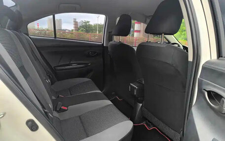 Toyota Vios III, 2022 год, 1 140 000 рублей, 8 фотография