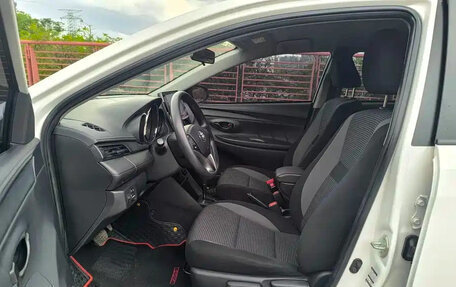 Toyota Vios III, 2022 год, 1 140 000 рублей, 12 фотография