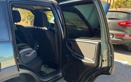 Chevrolet Niva I рестайлинг, 2015 год, 765 000 рублей, 3 фотография