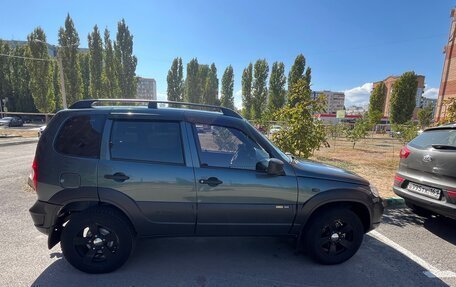 Chevrolet Niva I рестайлинг, 2015 год, 765 000 рублей, 8 фотография