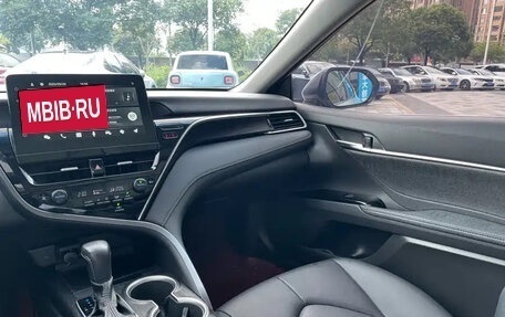 Toyota Camry, 2021 год, 2 380 000 рублей, 9 фотография