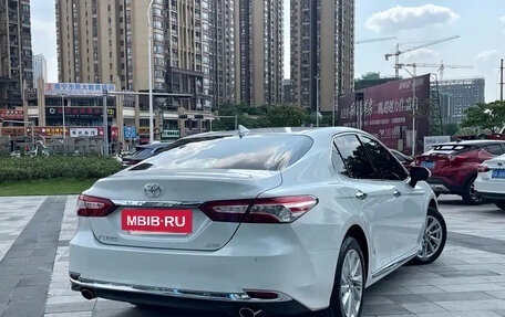 Toyota Camry, 2021 год, 2 380 000 рублей, 7 фотография