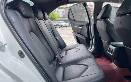 Toyota Camry, 2021 год, 2 380 000 рублей, 13 фотография