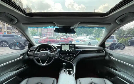 Toyota Camry, 2021 год, 2 380 000 рублей, 17 фотография