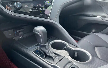 Toyota Camry, 2021 год, 2 380 000 рублей, 23 фотография