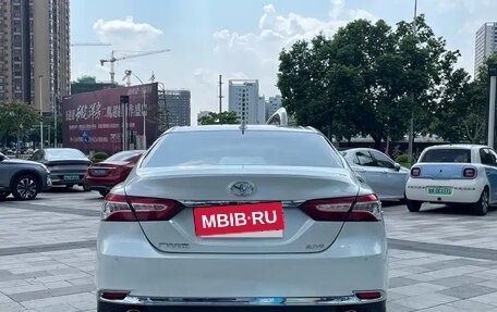 Toyota Camry, 2021 год, 2 380 000 рублей, 6 фотография