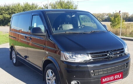 Volkswagen Multivan T5, 2014 год, 2 950 000 рублей, 10 фотография